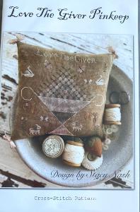 ' love the giver pinkeep